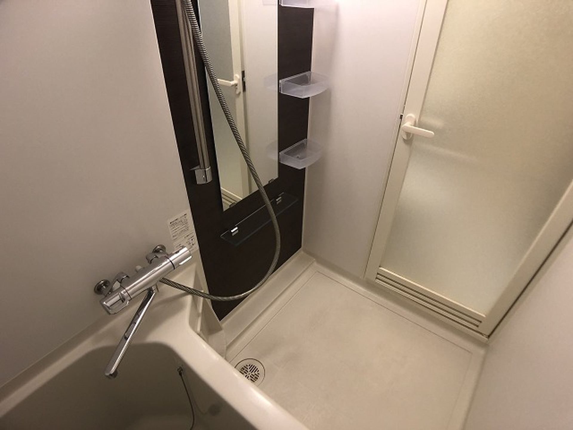 シャワールーム