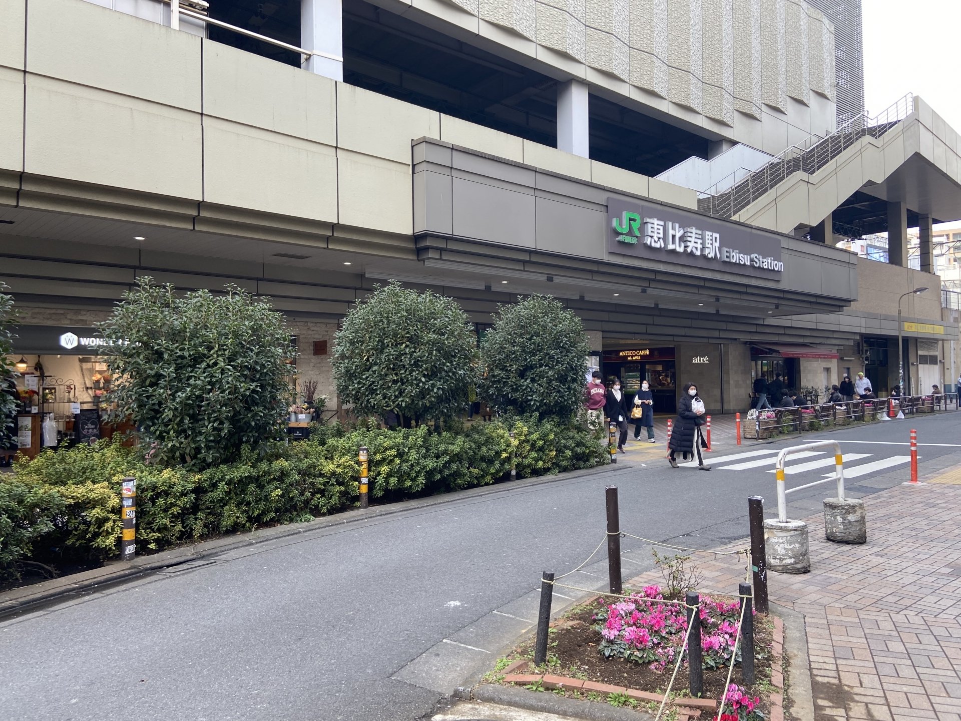 周辺