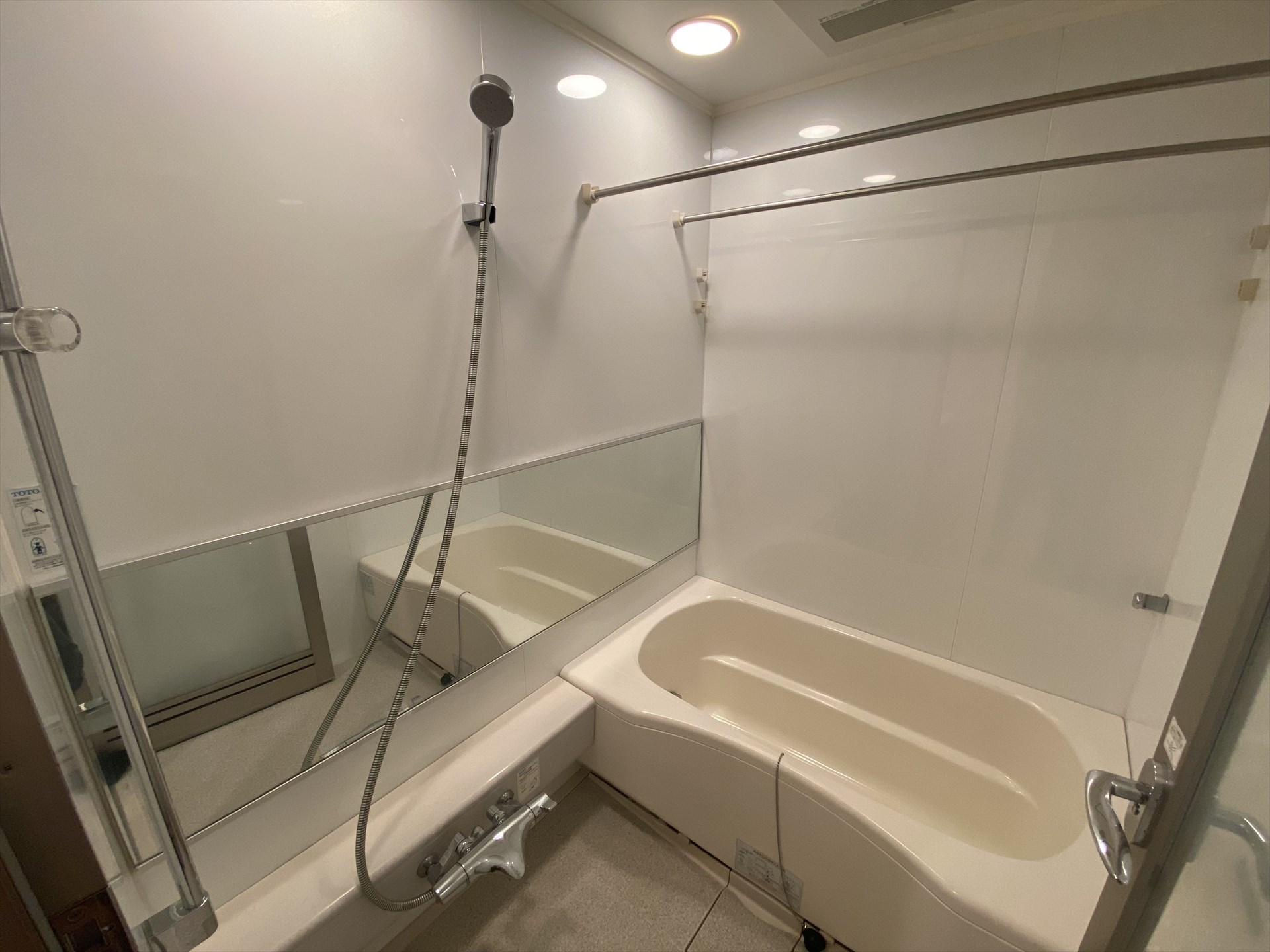 シャワールーム