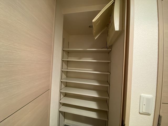 収納