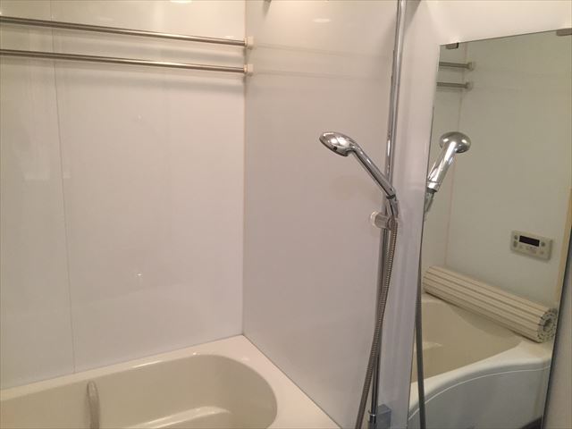 シャワールーム