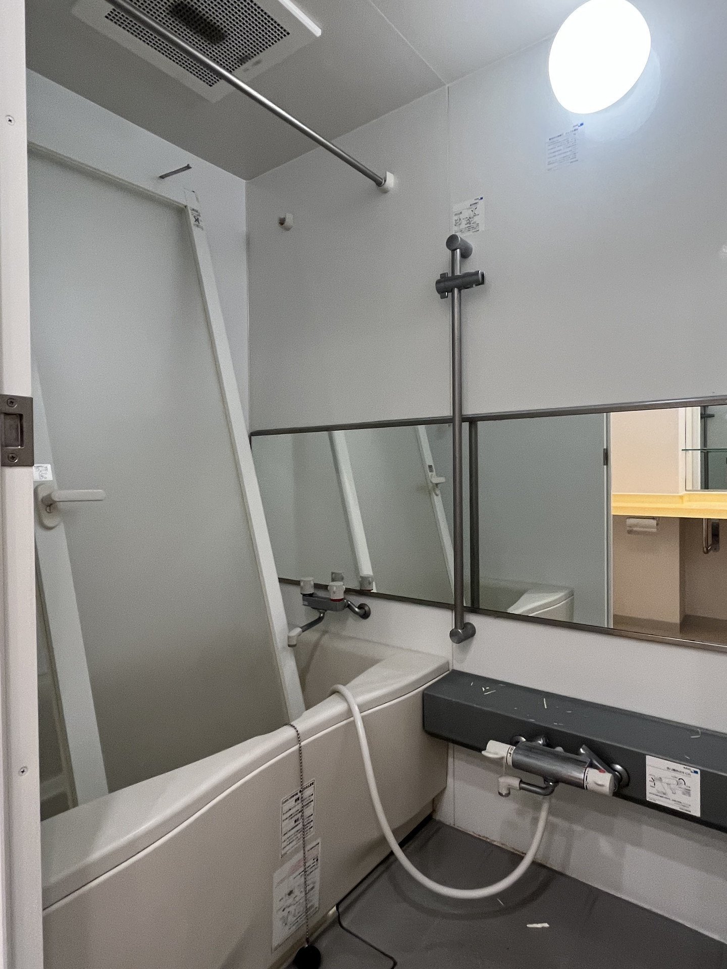 シャワールーム