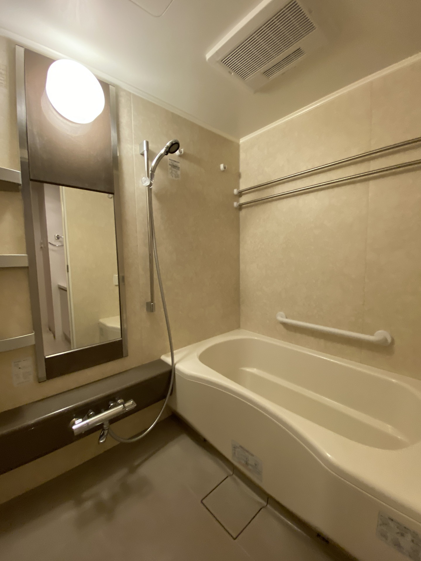 シャワールーム