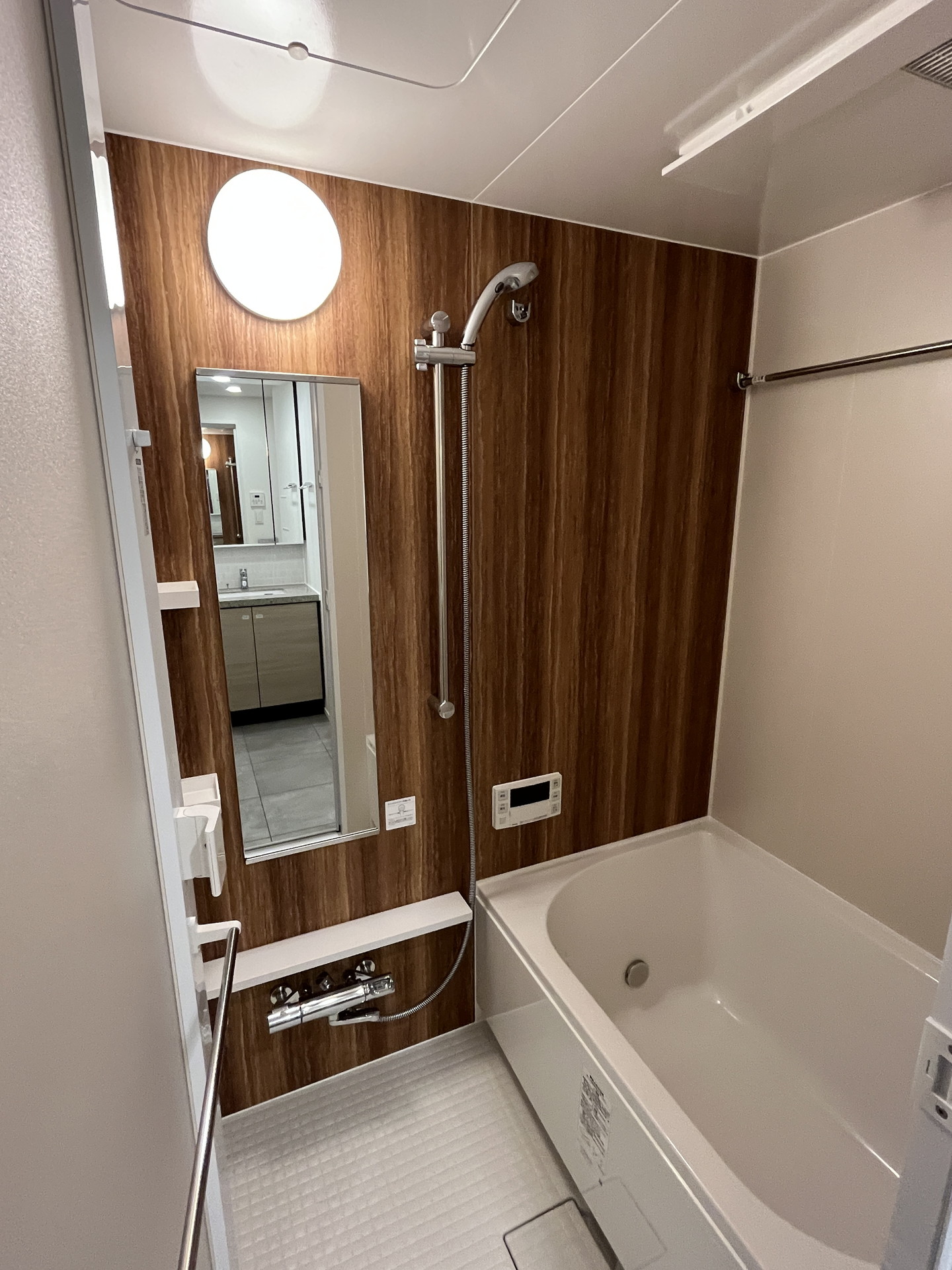 シャワールーム