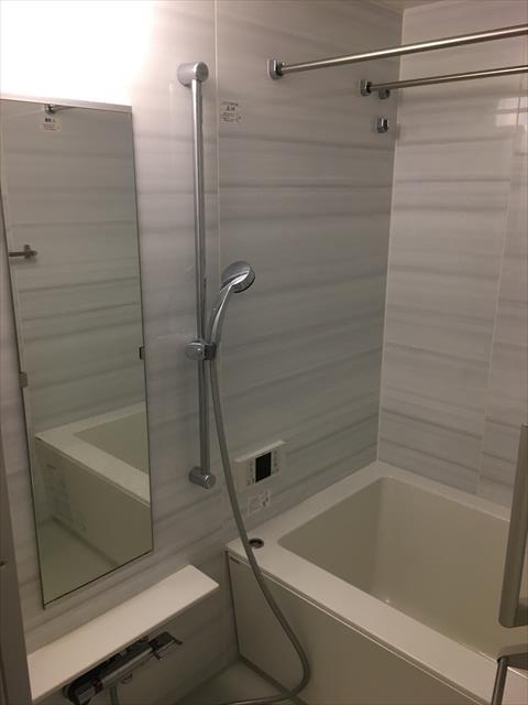 シャワールーム