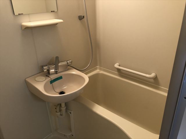 シャワールーム