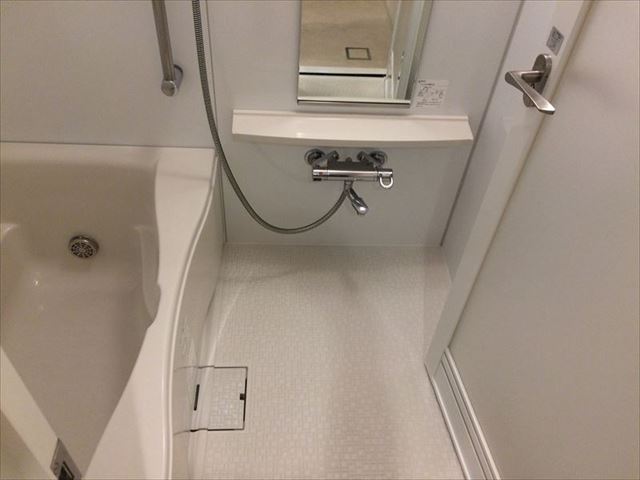 シャワールーム