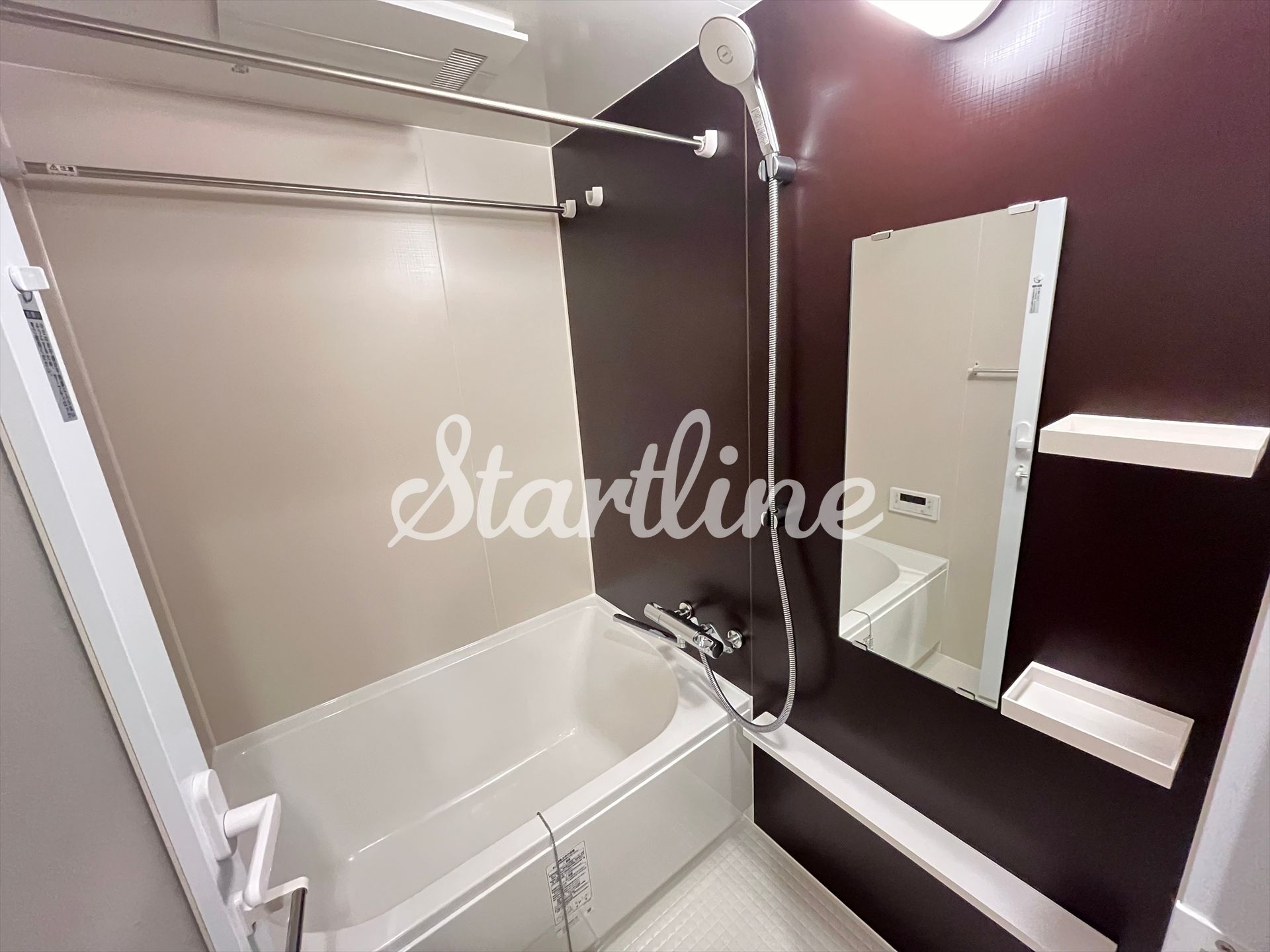 シャワールーム