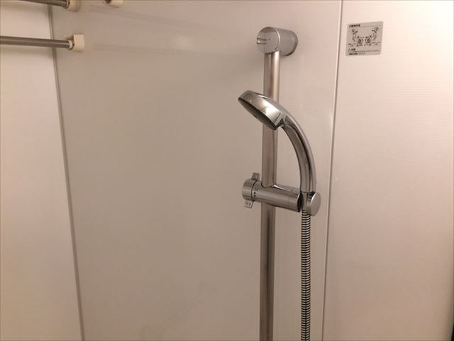 シャワールーム