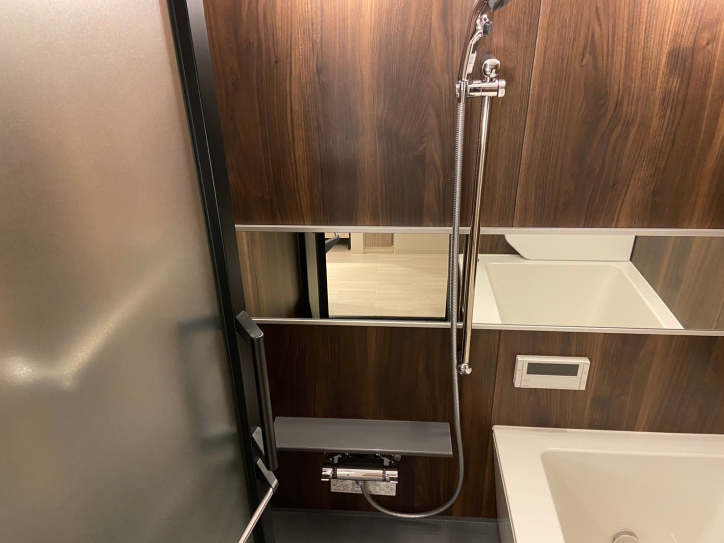 シャワールーム