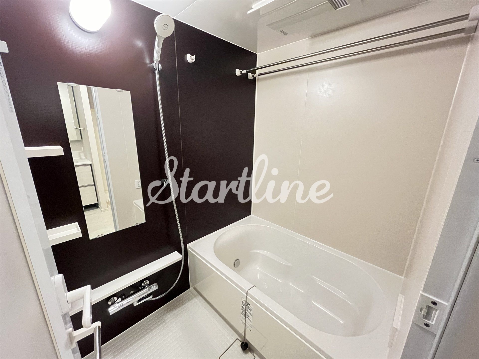 シャワールーム