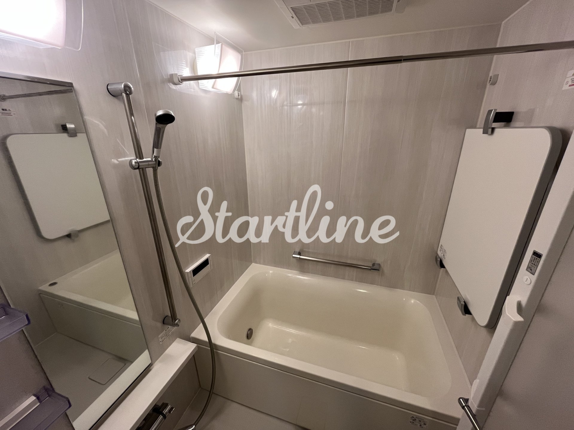 シャワールーム