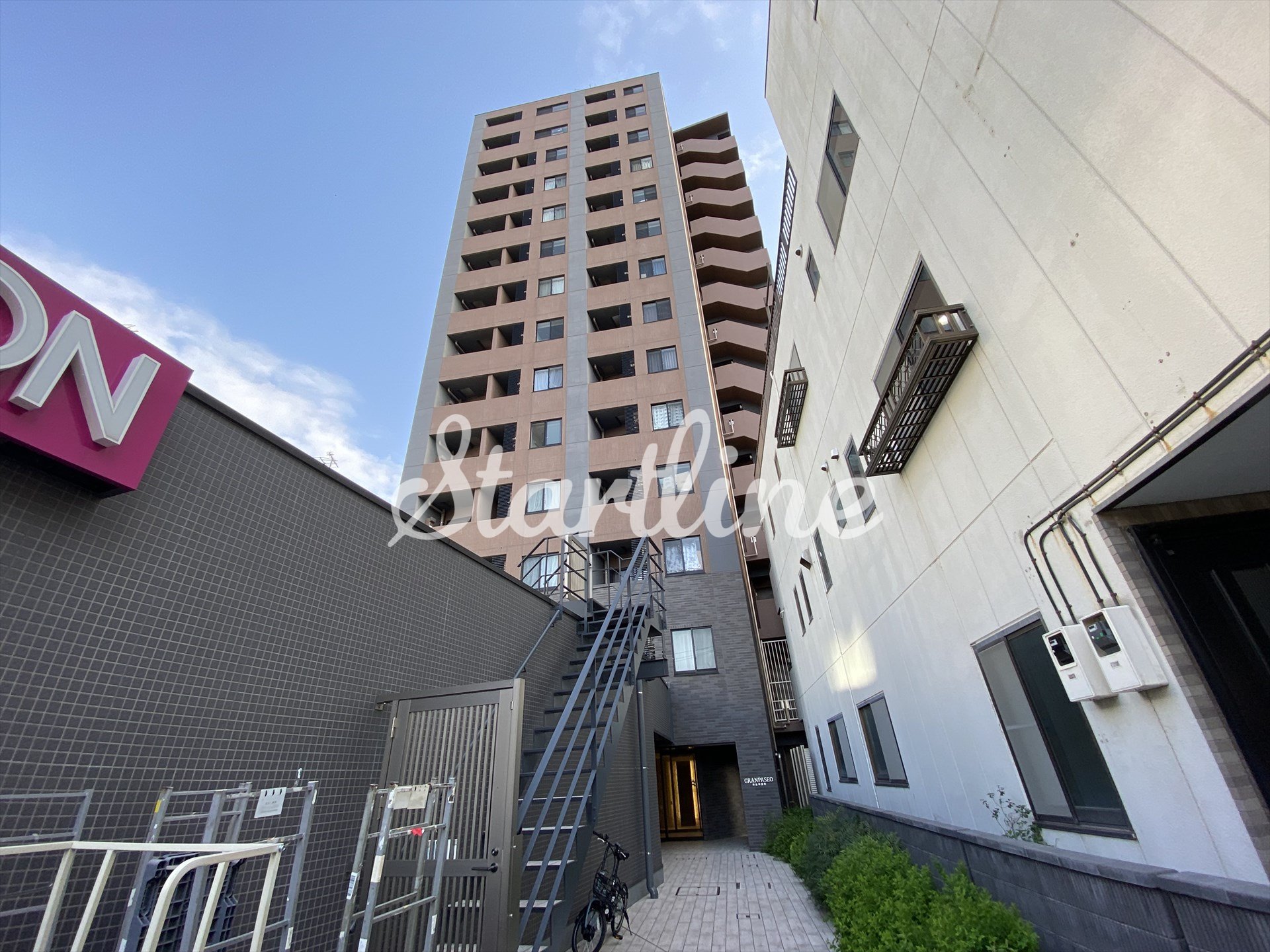 建物外観