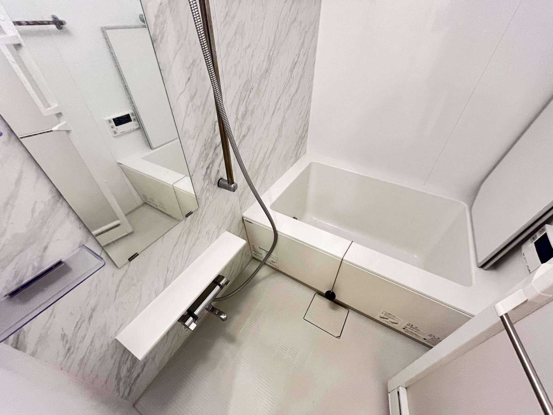 シャワールーム