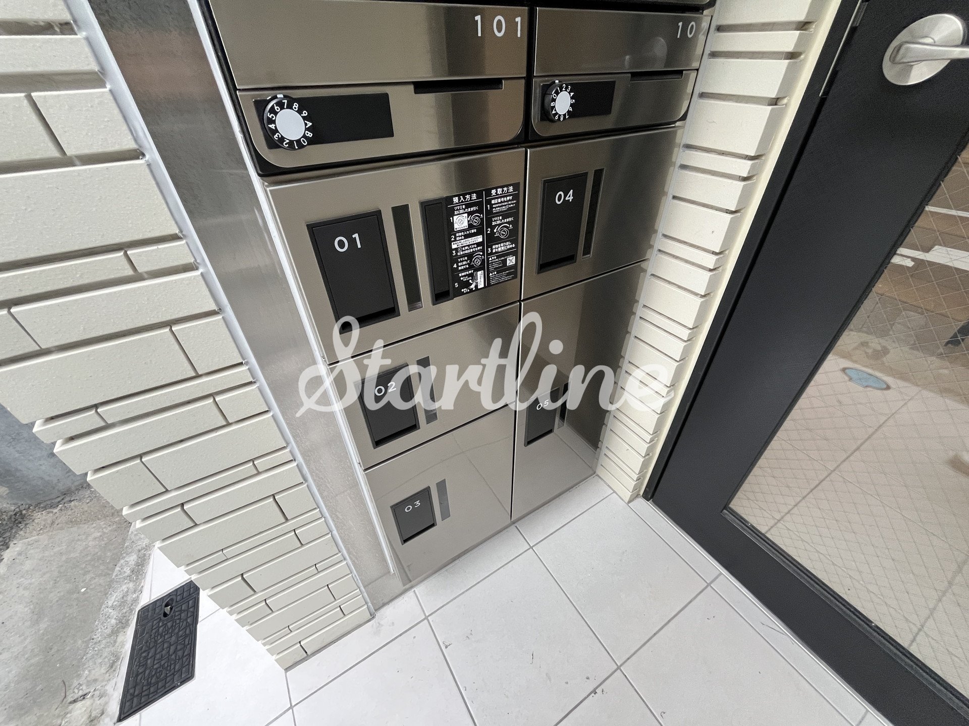 建物エントランス