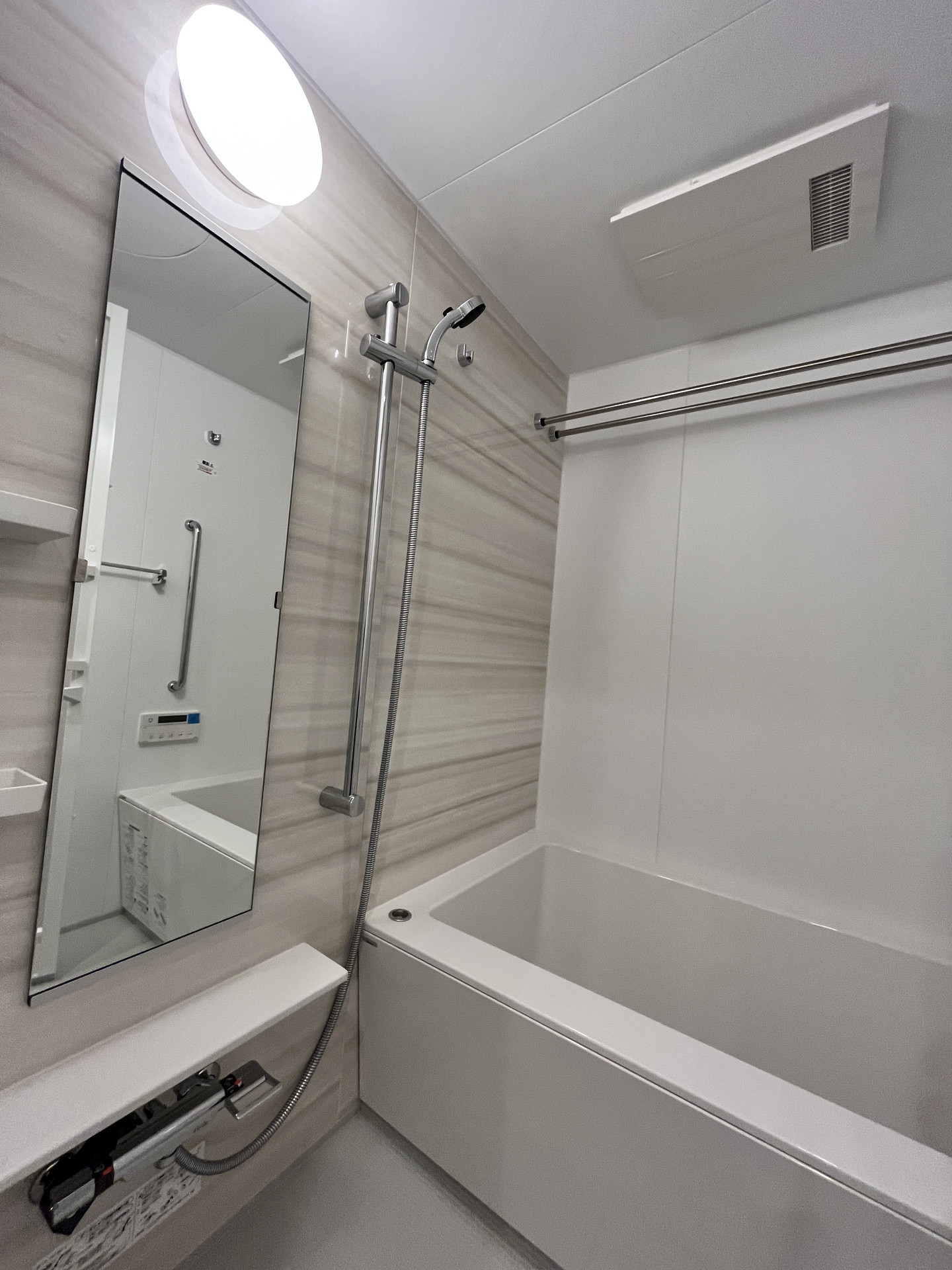 シャワールーム