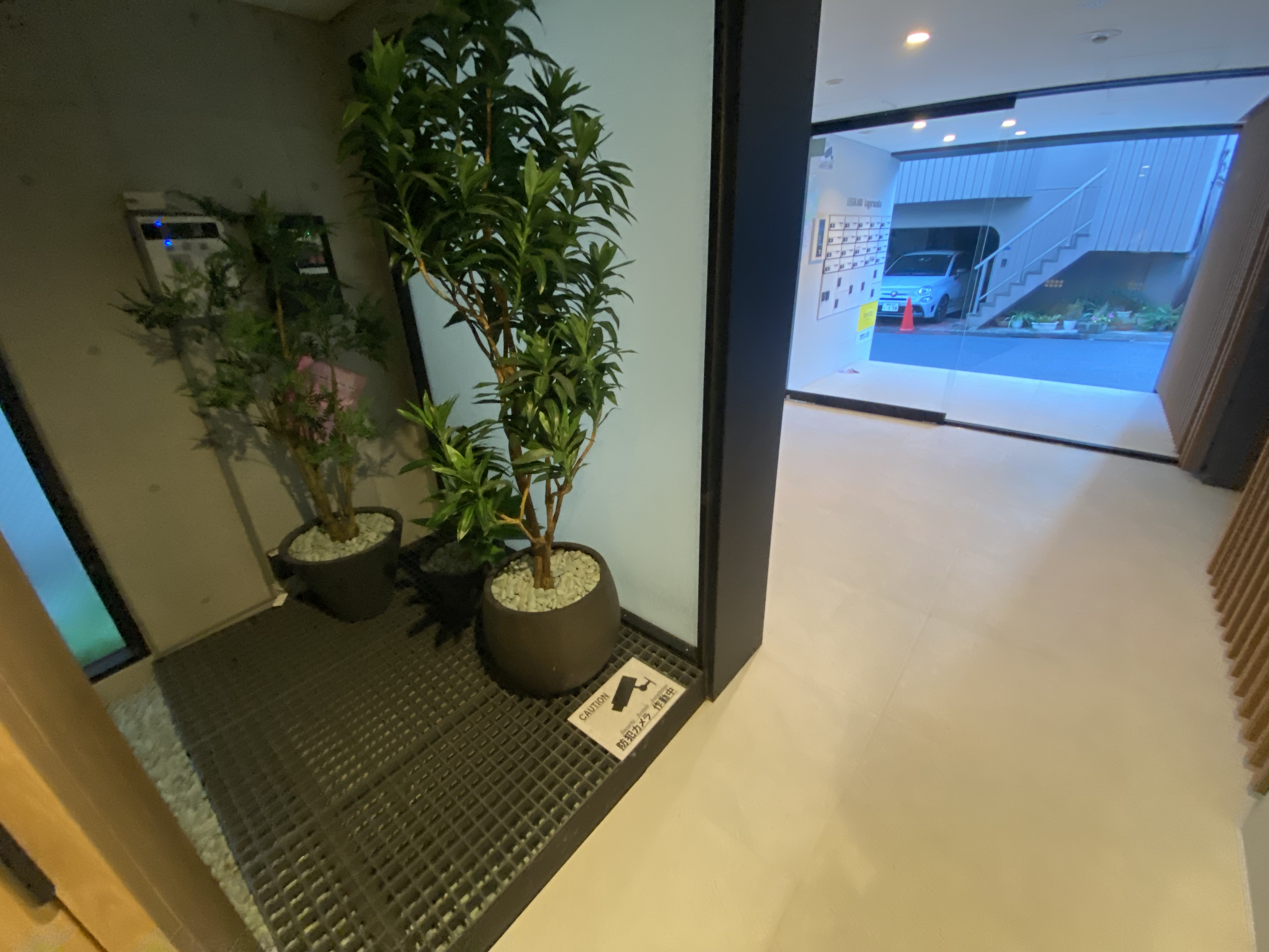 建物エントランス