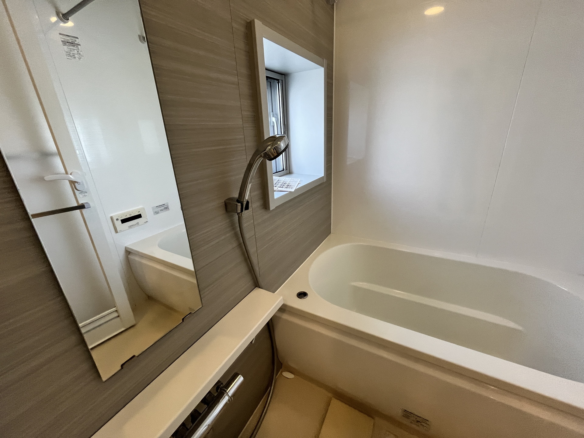 シャワールーム