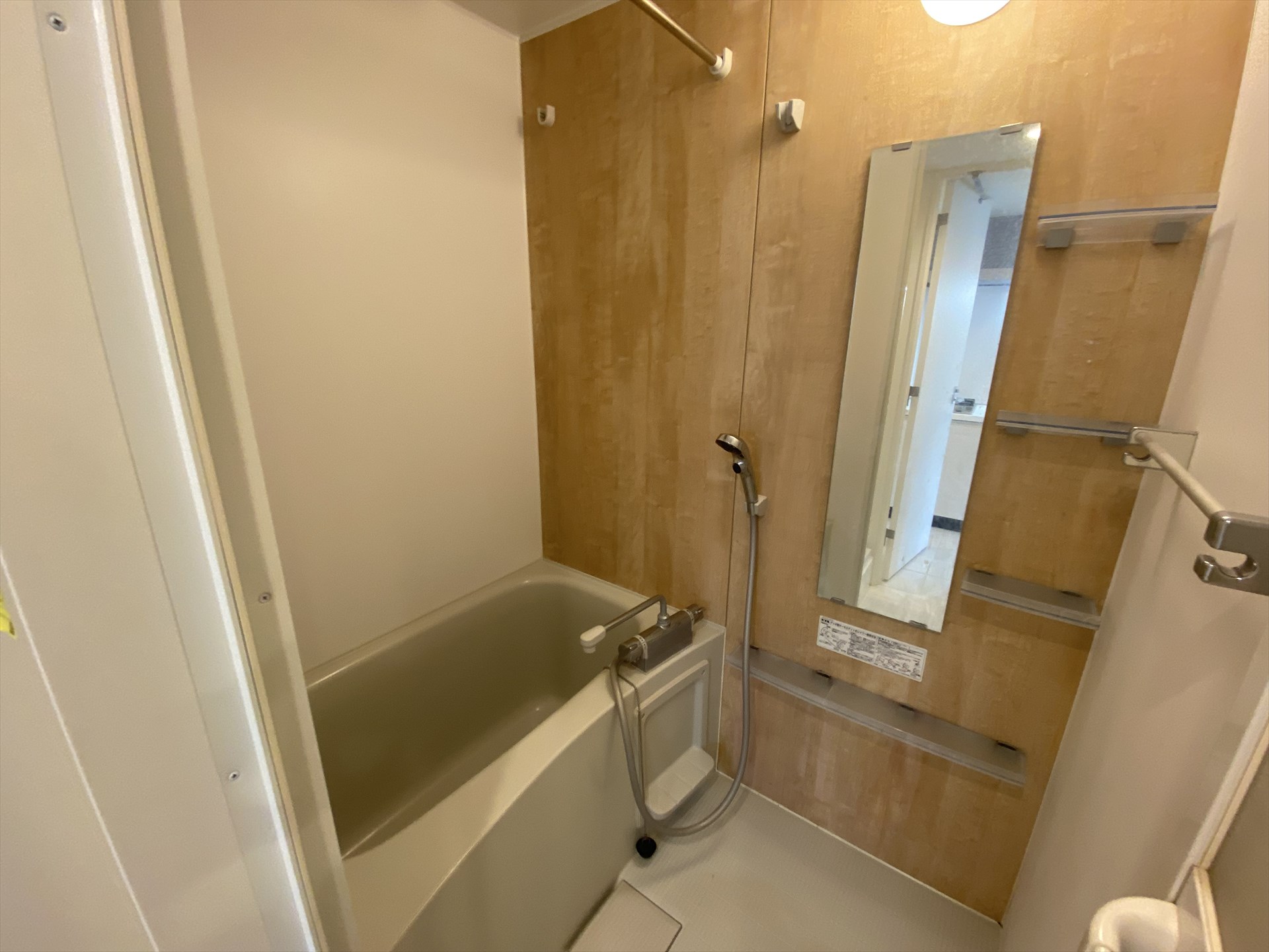 シャワールーム