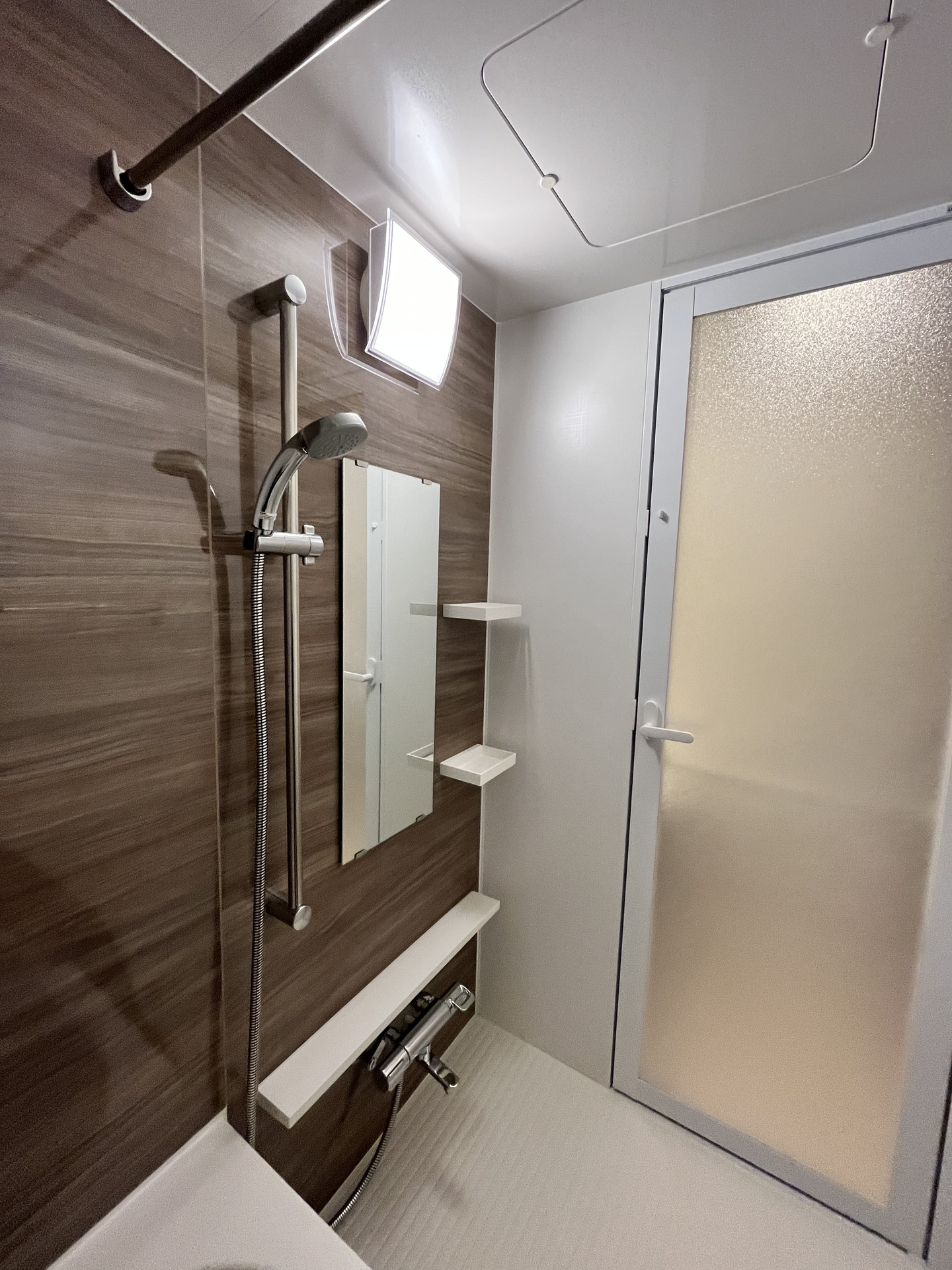 シャワールーム