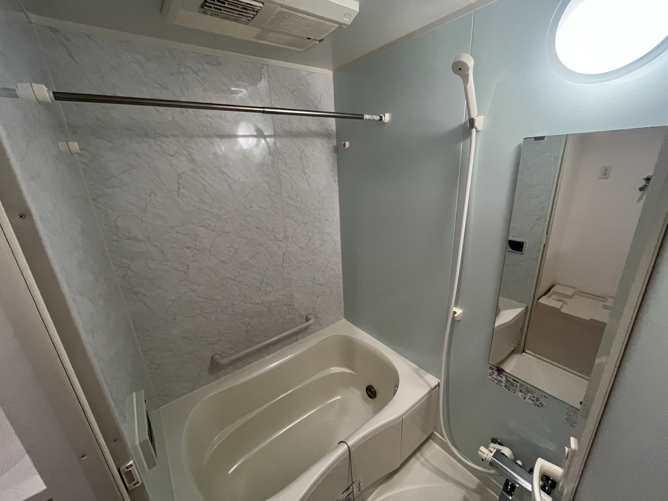 シャワールーム