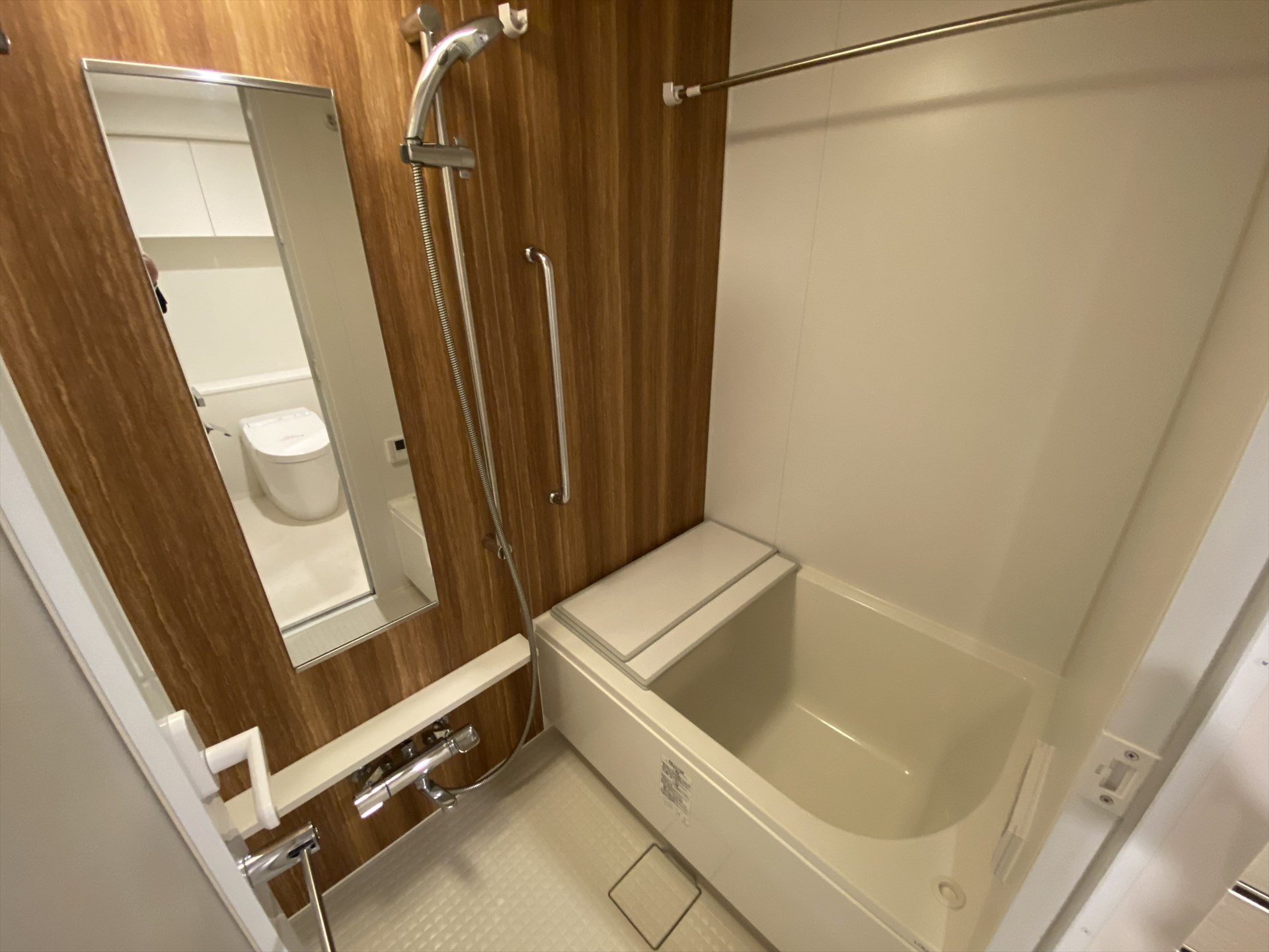 シャワールーム