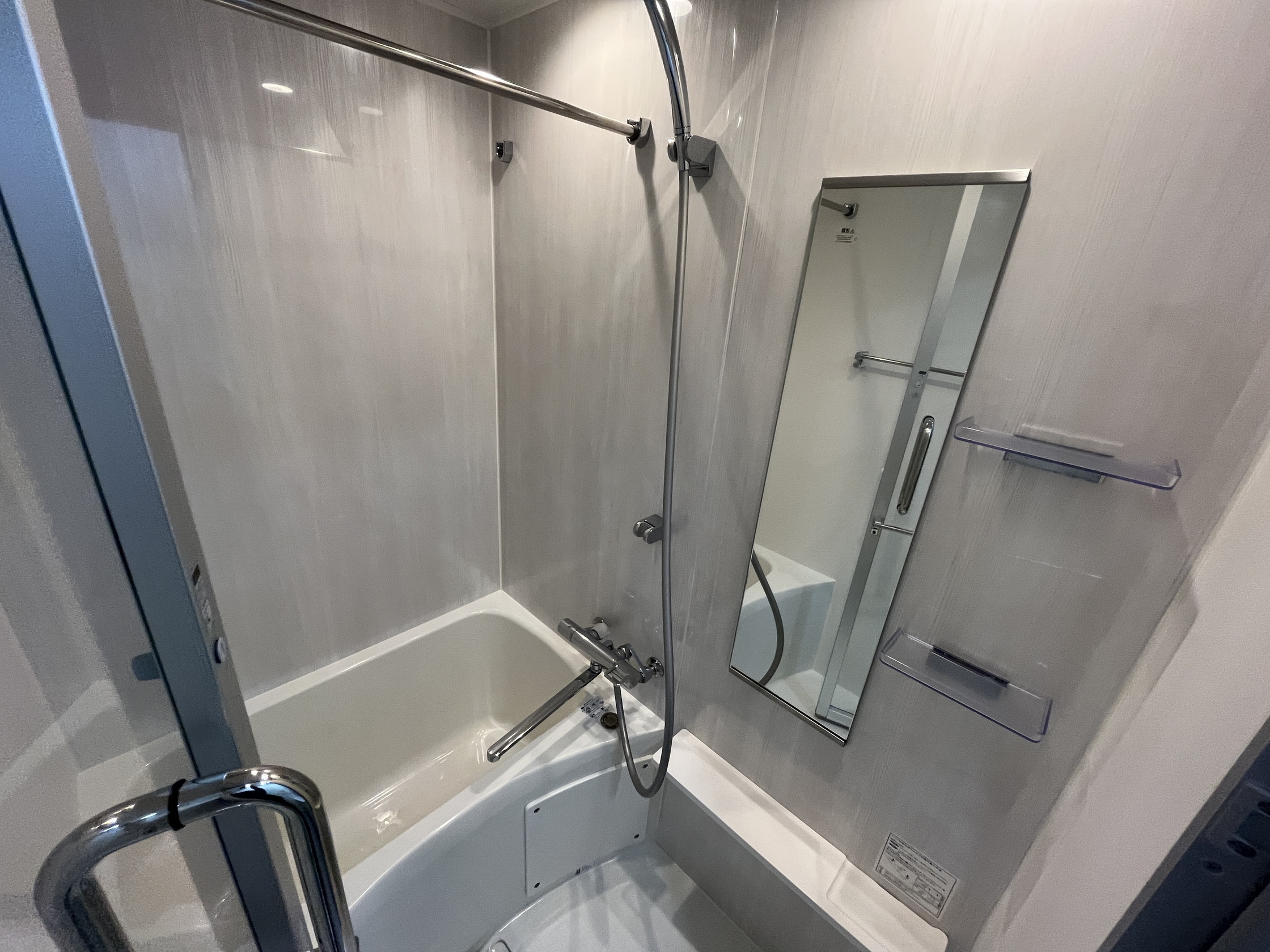 シャワールーム