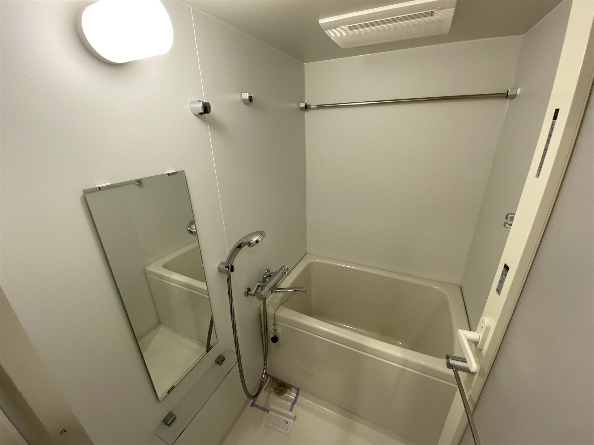 シャワールーム