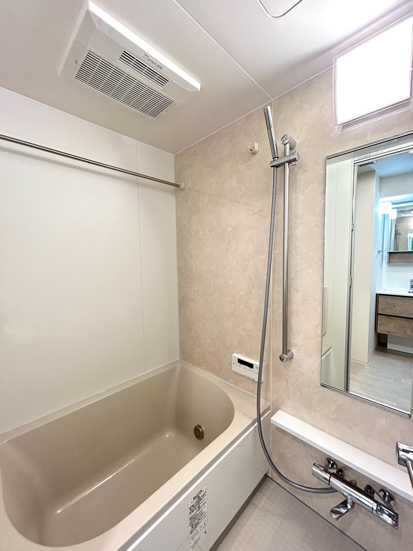 シャワールーム