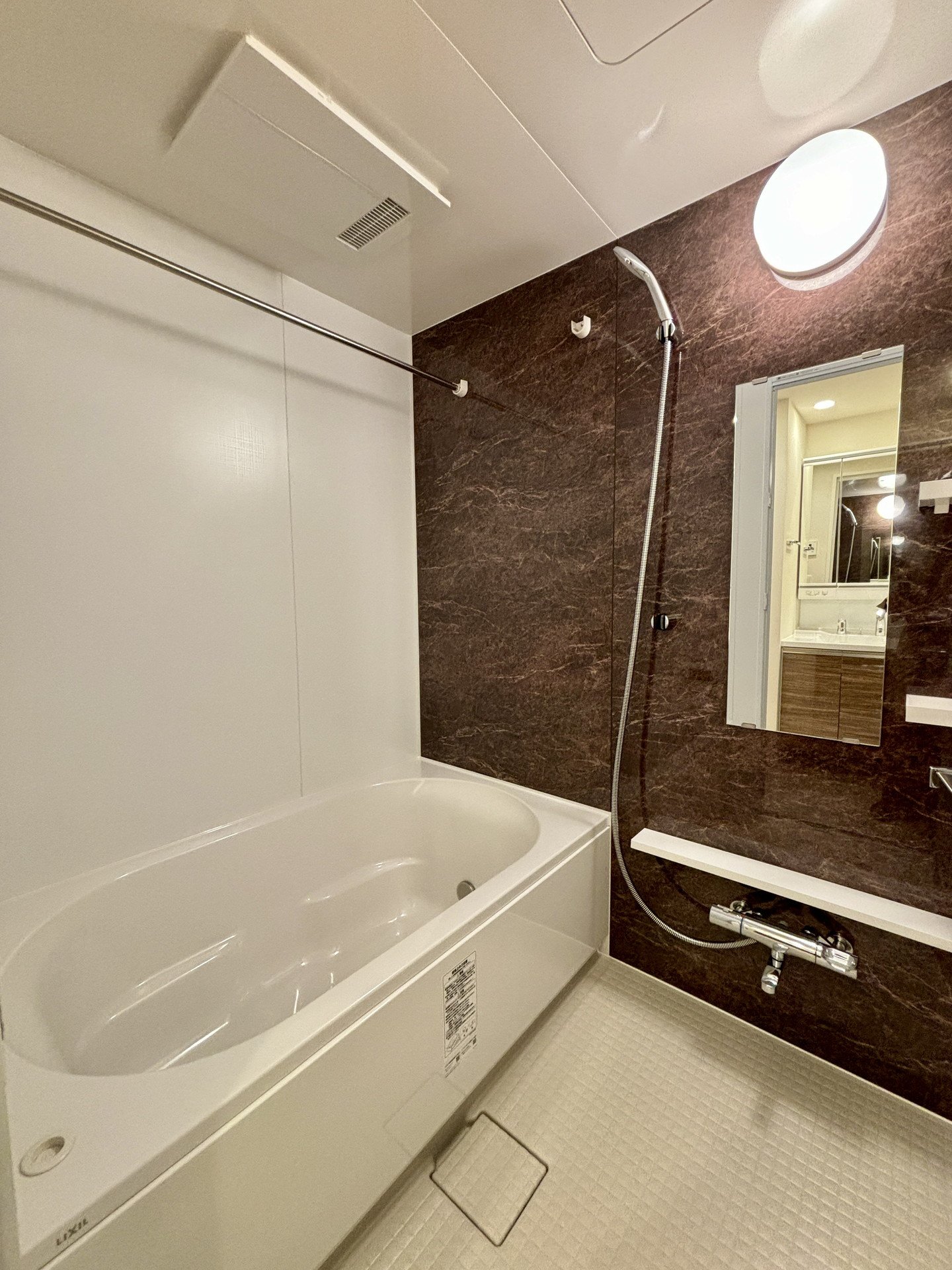 シャワールーム