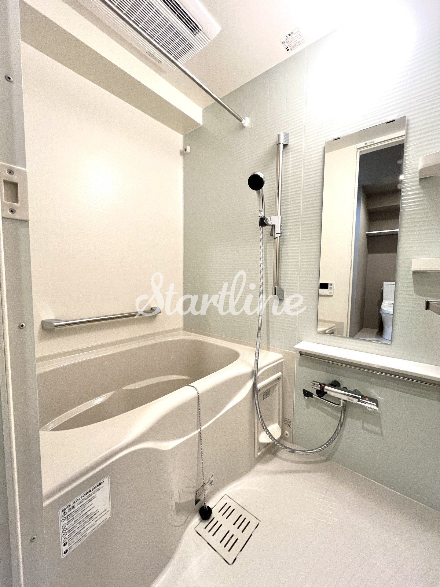 シャワールーム