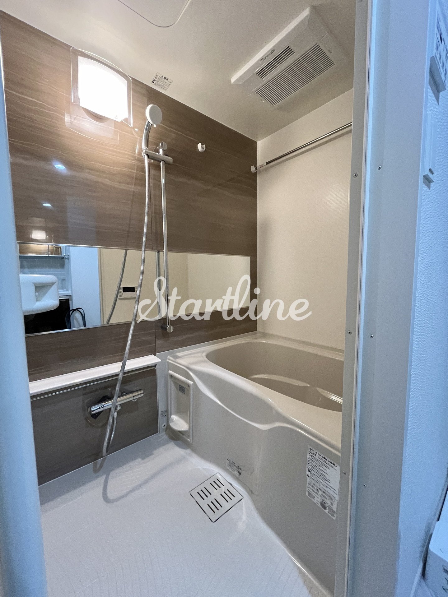 シャワールーム