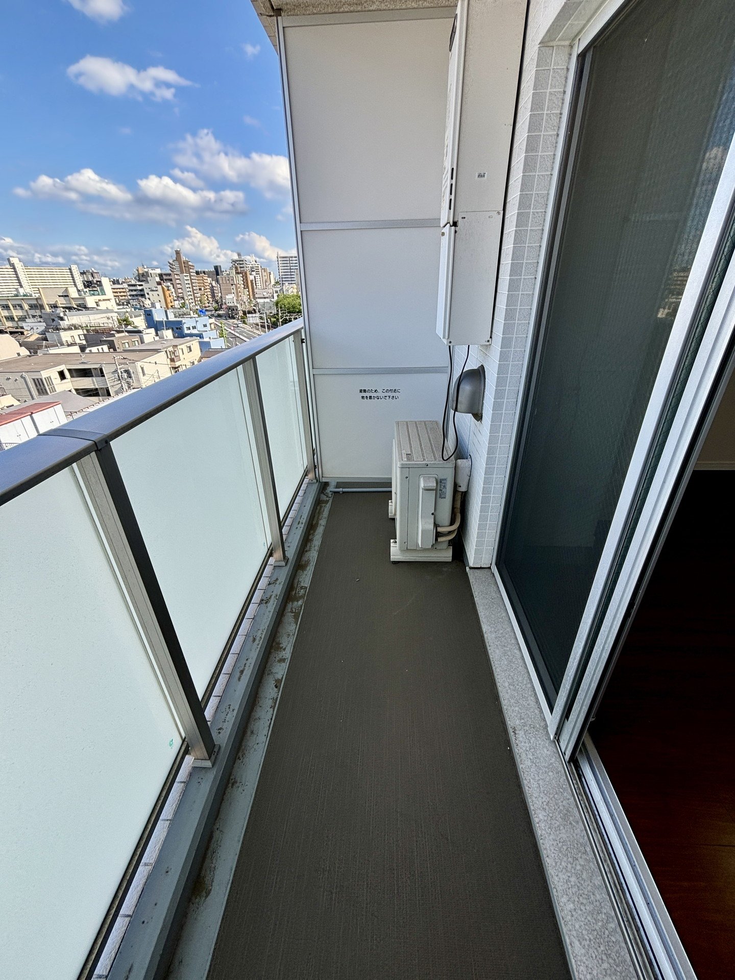 バルコニー