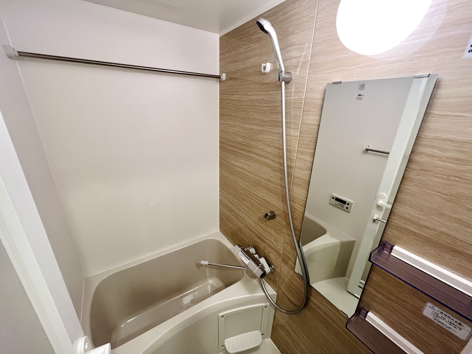 シャワールーム