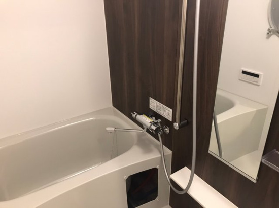 シャワールーム