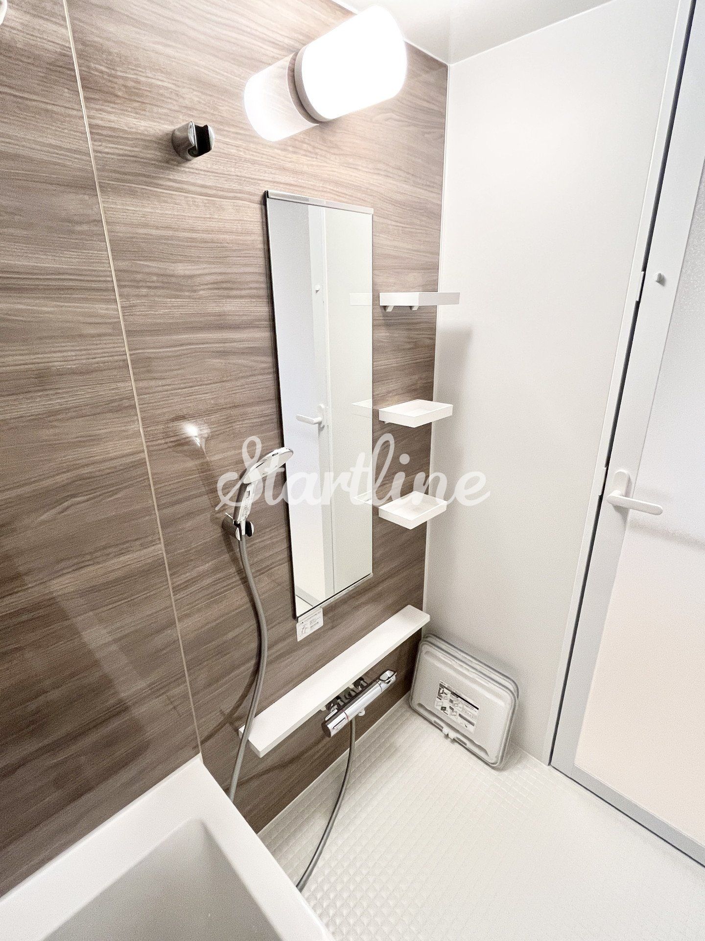 シャワールーム