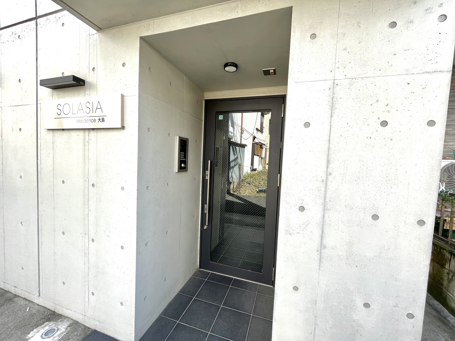 建物エントランス