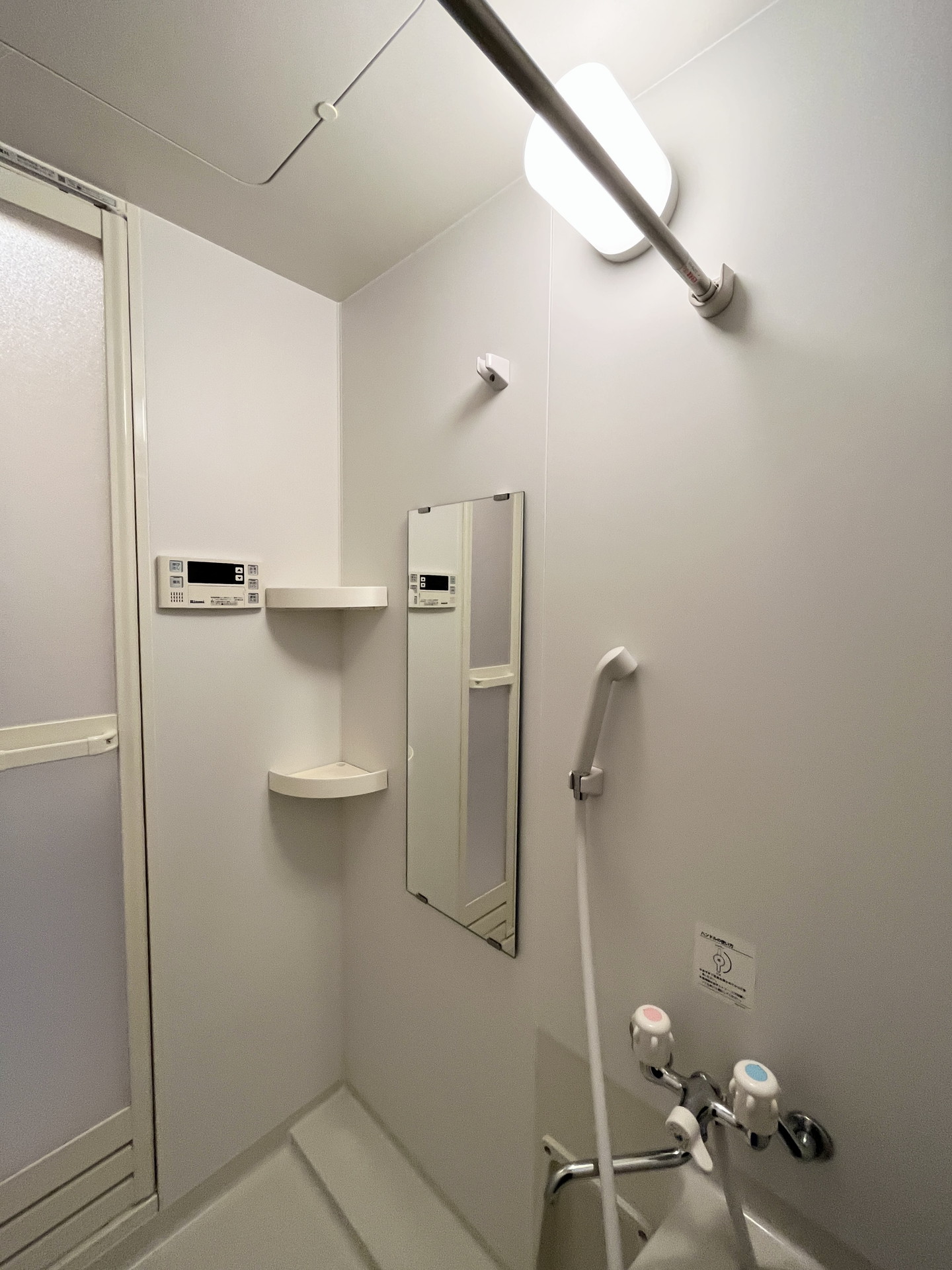 シャワールーム