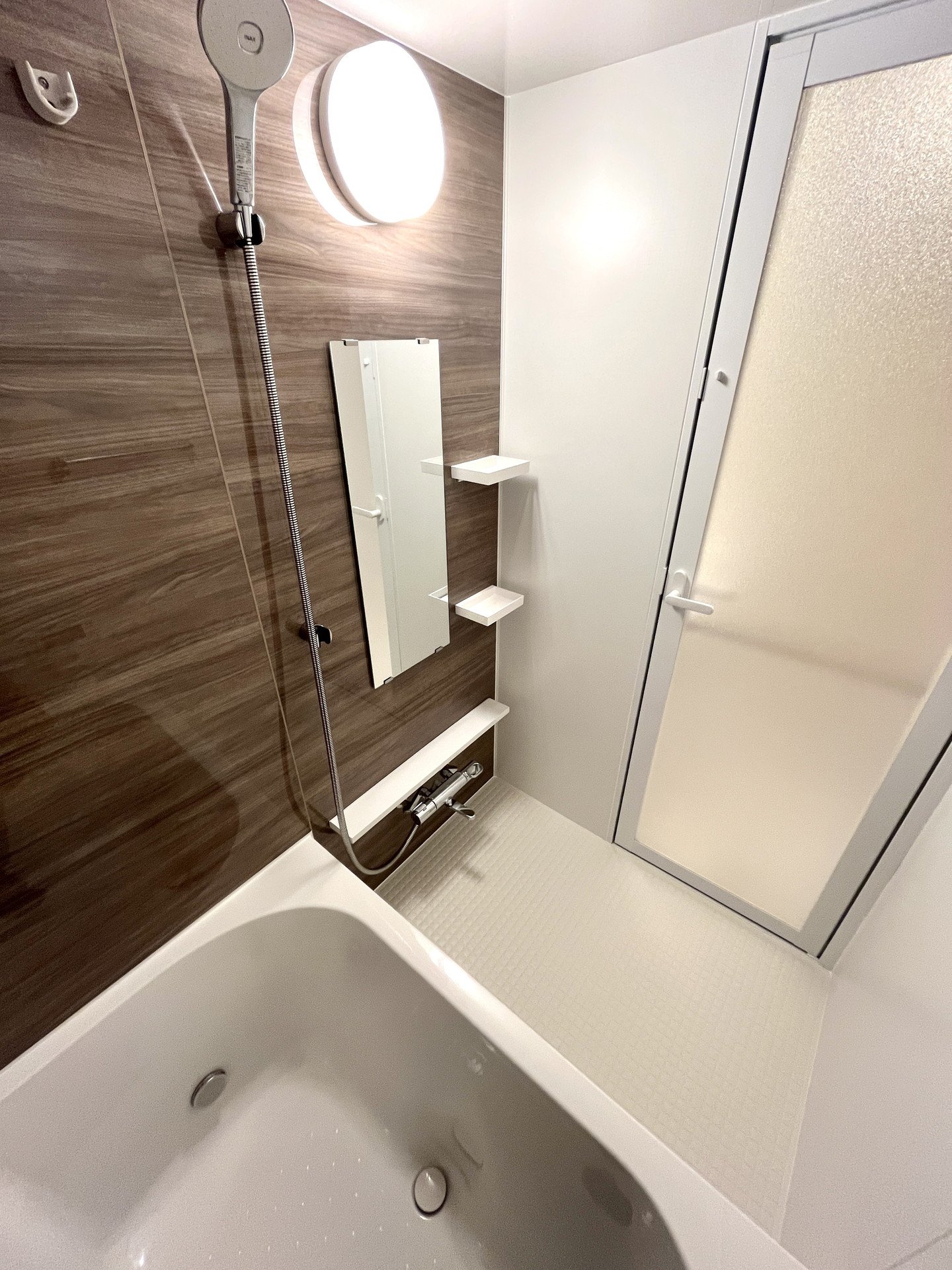 シャワールーム