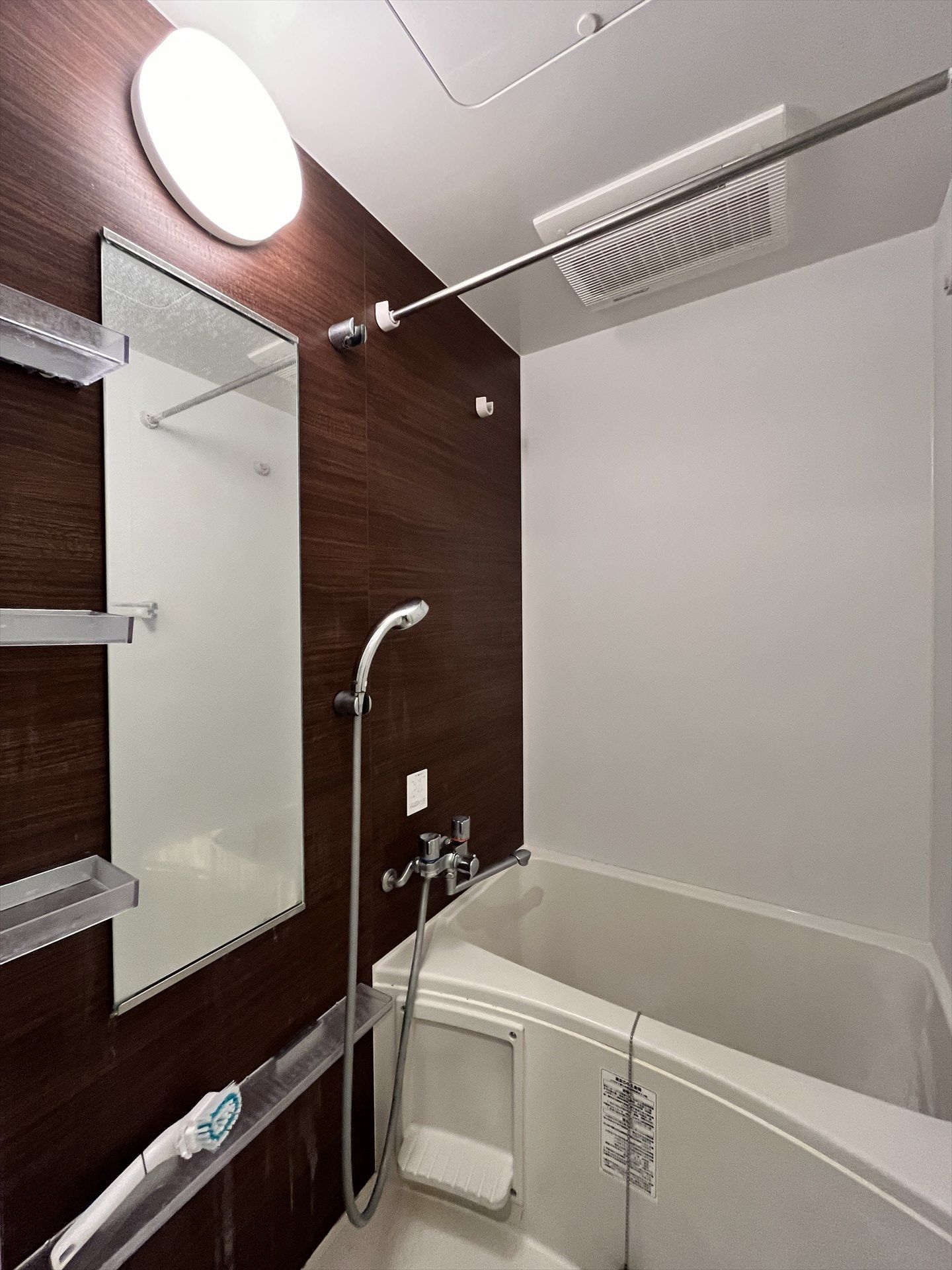 シャワールーム