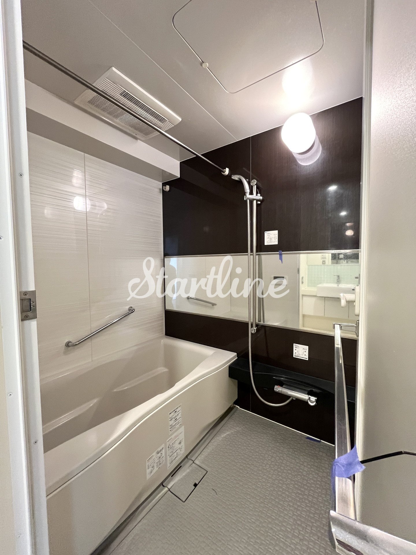 シャワールーム