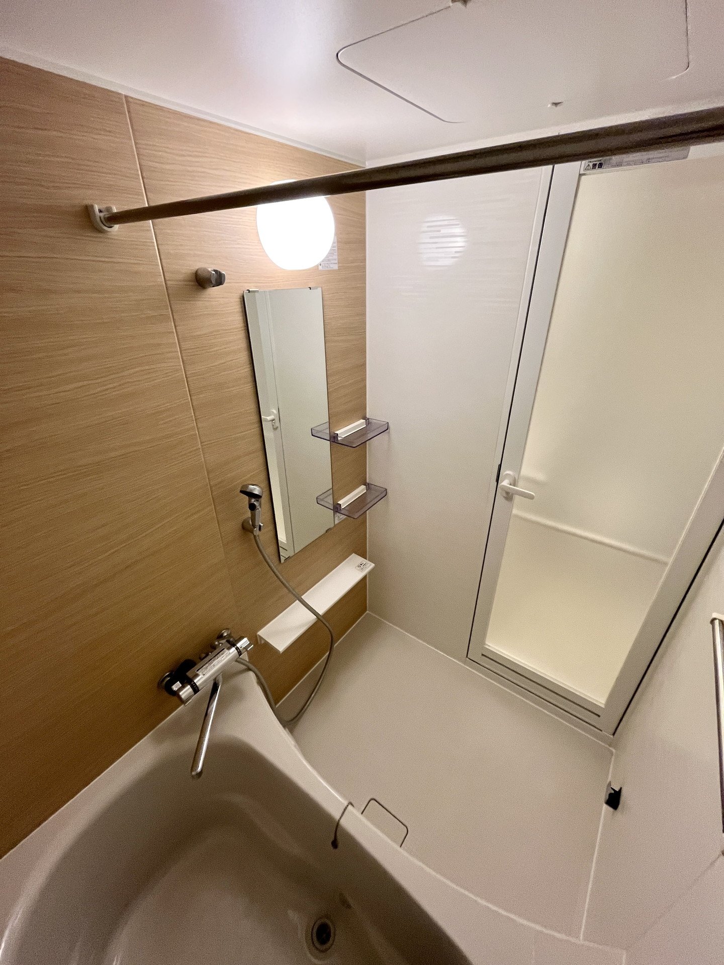 シャワールーム