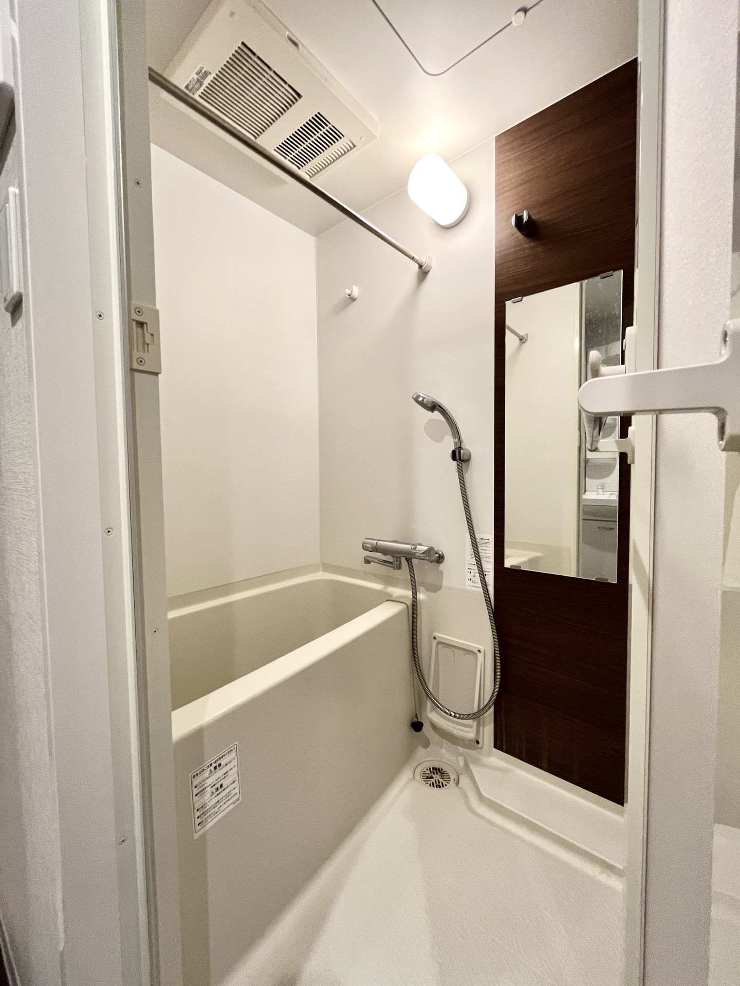 シャワールーム