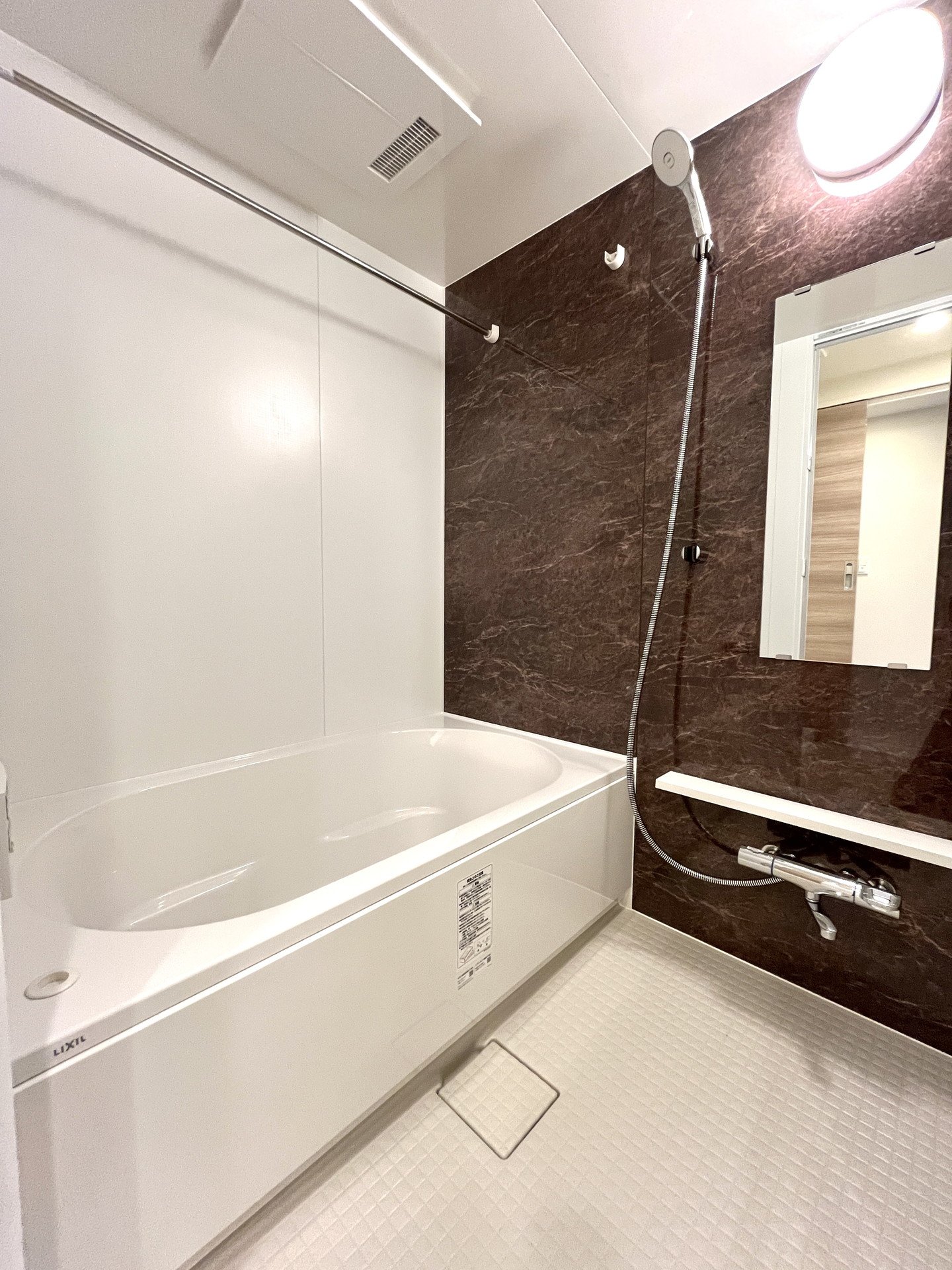 シャワールーム