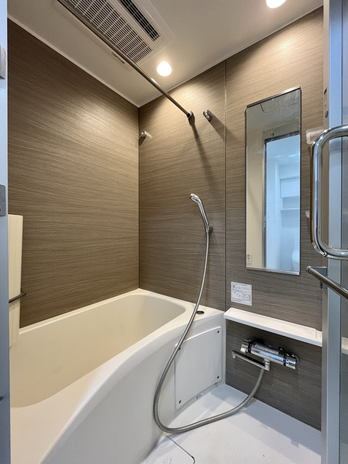 シャワールーム