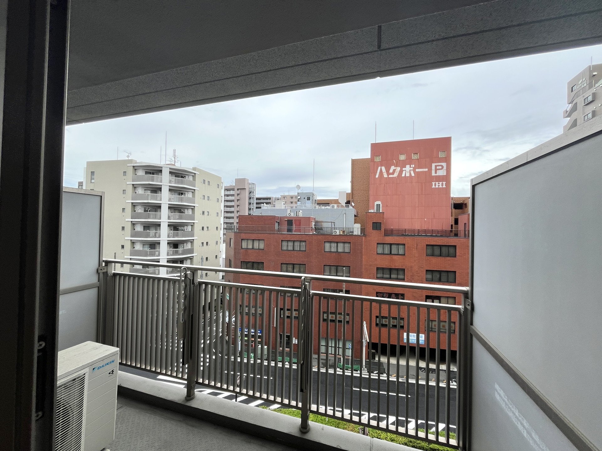 バルコニー