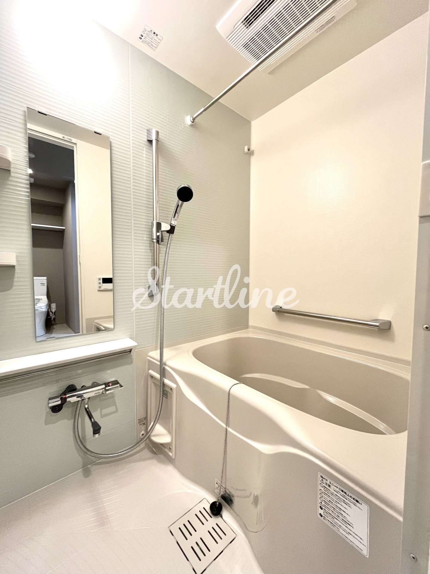 シャワールーム