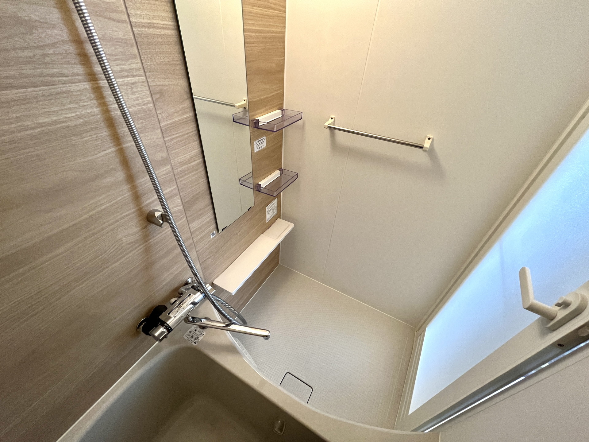 シャワールーム