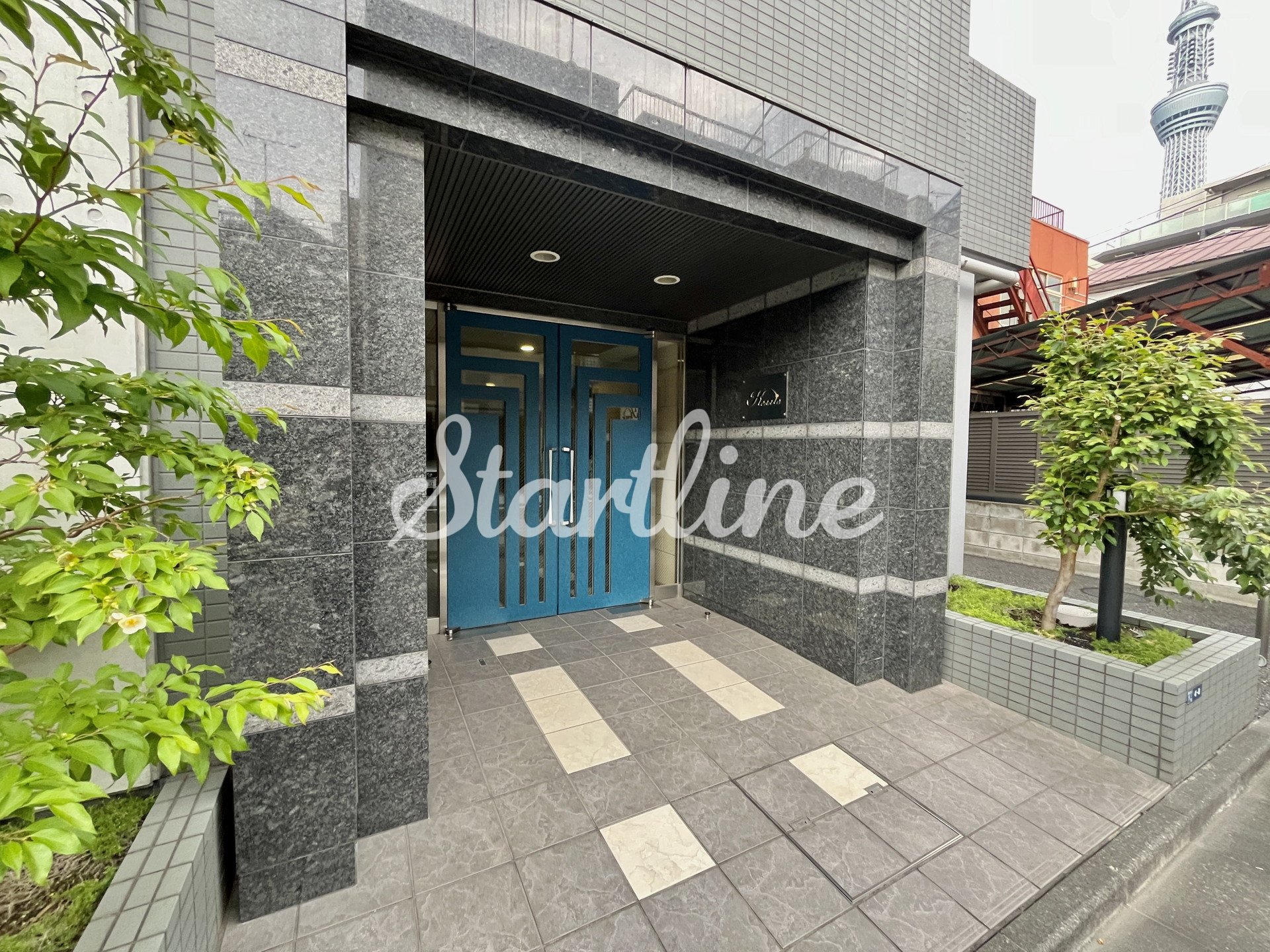 建物エントランス