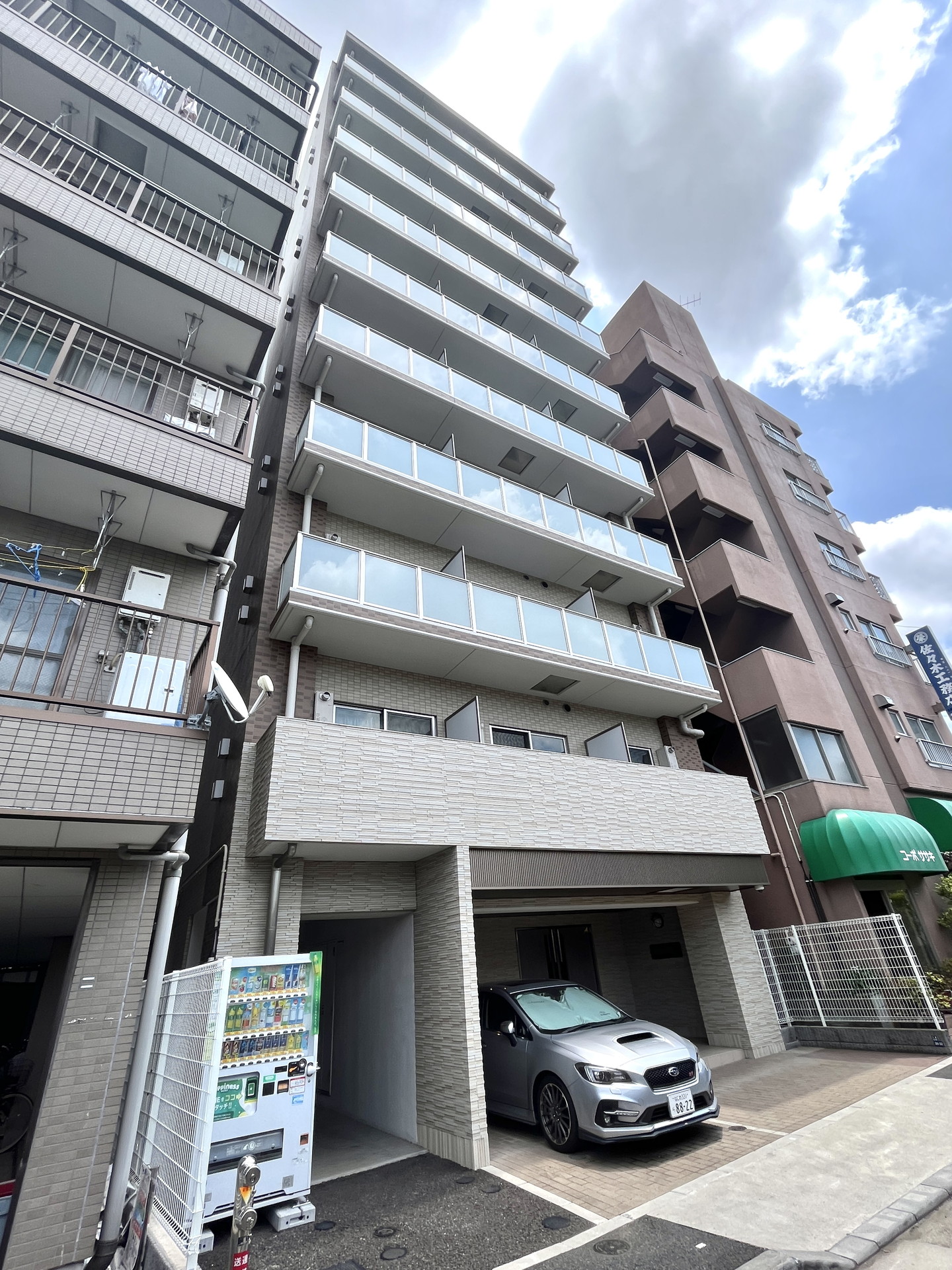 建物外観